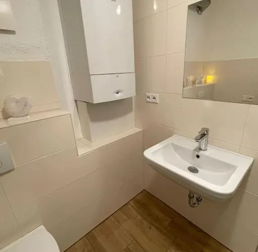 Stadtmitte Mit Schlossblick ジクマリンゲン